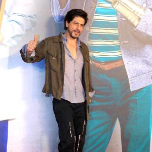 Video: Guess who Shah Rukh's movie date is?