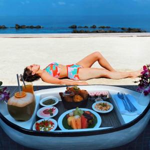 PIX: Sara's bikini vacation in the Maldives