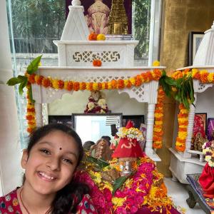 Bappa visits Mahesh Babu's home