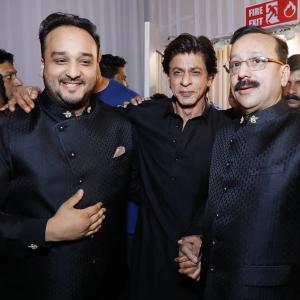 SRK, Salman at Baba's Iftar Party