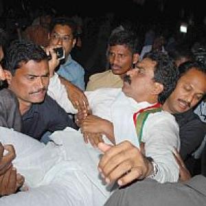 Cong MP leading anti-Telangana tirade arrested