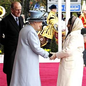 President Patil gets royal welcome from British Queen