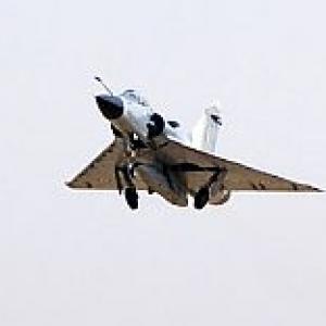 Bomb falls off IAF jet, inquiry ordered 