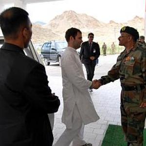 Rahul connects with a traumatised Leh