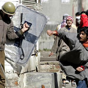 Kashmir: 'Detainees are tortured for promotions' 