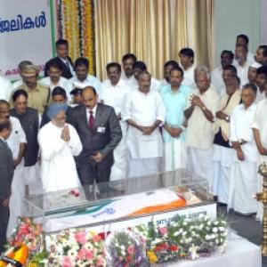 PM pays his last respects to Karunakaran