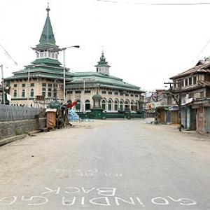 Pix: Protests continue across tense Kashmir 