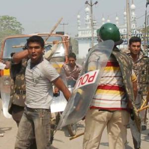 Curfew clamped on violence-hit Hyderabad