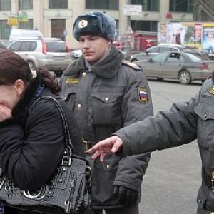 Female bombers strike Moscow metro