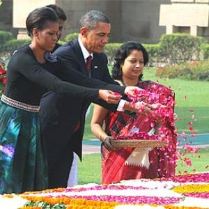 PHOTOS: Obama pays tribute to his Indian hero