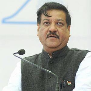 Chavan: From Centre's backroom to the Maha seat