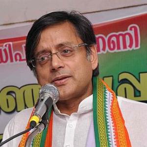 How can Anna be the people's voice: Tharoor