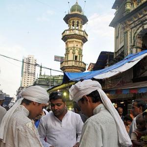 PHOTOS: Ramzan @ Mumbai's Mohammad Ali Road
