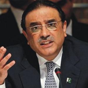 Is Pakistan President Zardari on his way out? 