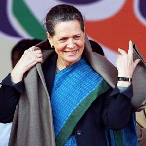 Sonia turns 66, special pujas outside 10, Janpath