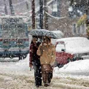 Kashmir reels under sub zero temperature