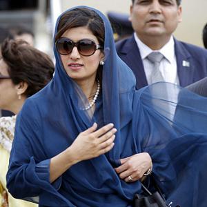 PIX: All eyes on Pak's glamorous foreign minister  
