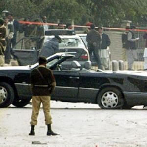 10 killed, 80 injured in sectarian violence in Rawalpindi