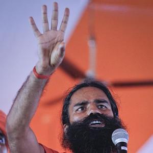 Baba Ramdev launches fast against corruption