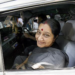 Sushma should resign for dancing at Rajghat: Cong