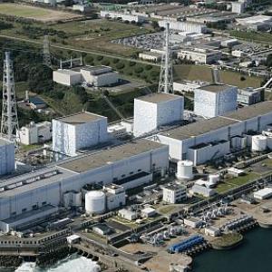 Reactor explodes, Japan issues nuclear alert
