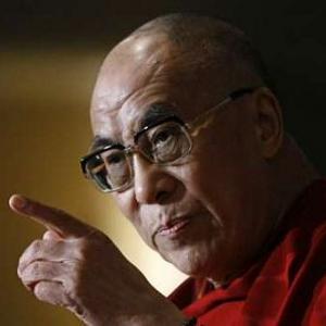 Dalai Lama resigns as Tibet's political chief