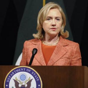 America cannot solve Pakistan's problems: Clinton