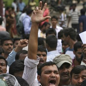 Telangana crisis: Option of President's rule being looked at