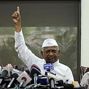 INSIDE STORY: Why Team Anna won't like Parliament's Lokpal report