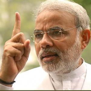 Modi fasts for 'peace' in Gujarat, JD-U stays away