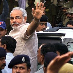 SIT clean chit to Modi despite variations in its 2 reports
