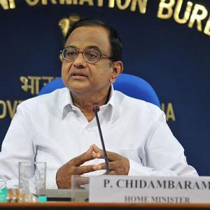 Swamy's charge: Govt comes to Chidambaram's rescue