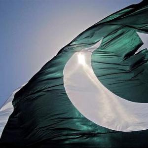 Pakistan retaliates; tells Indian official to leave country in 48 hrs