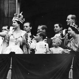 In PHOTOS: Queen Elizabeth's 60 years on throne