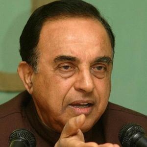President forwards Subramanian Swamy's complaint against Kejriwal to Home Ministry