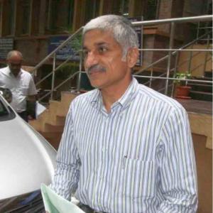 CBI grills Jagan aide Vijay Sai Reddy on financial dealings
