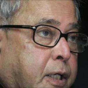 Counting of votes begins, Pranab expected to win easily
