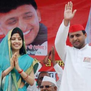 With Cong help, Dimple Yadav gives shot at politics again