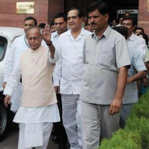 Pranab quits finance ministry, to embark on 'new journey'