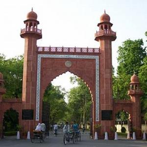 AMU expels Kashmiri student after his photo with gun appears online