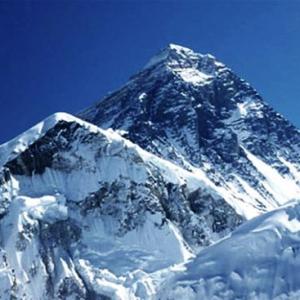 '60 pc Britons' think Everest is UK's highest peak!