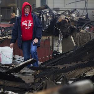 Sandy Aftermath: Grim faces say their story 