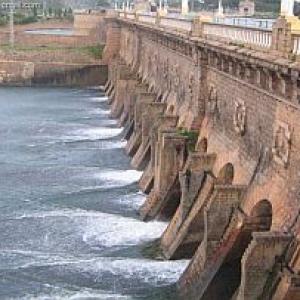 Karnataka stops release of Cauvery water to TN