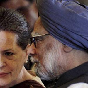 Hindu terror remark; plea filed to make PM, Sonia witnesses