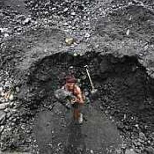 Seeking govt permission to quiz officers in coal-gate irks SC
