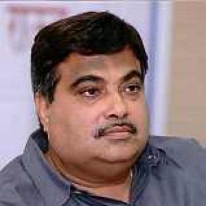 Gadkari in soup over letter on Maha irrigation project
