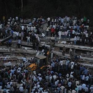 Illegal building collapses in Thane; 10 dead, 56 hurt