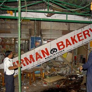 HC quashes Baig's death penalty in Pune German bakery blast