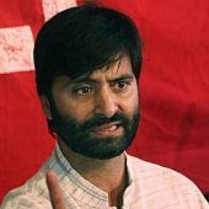 J&K leader Yasin Malik, wife and baby 'thrown out of Delhi hotel'