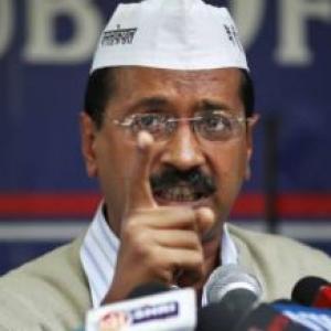 Cong, BJP slam Kejriwal's action; AAP calls it principled stand
